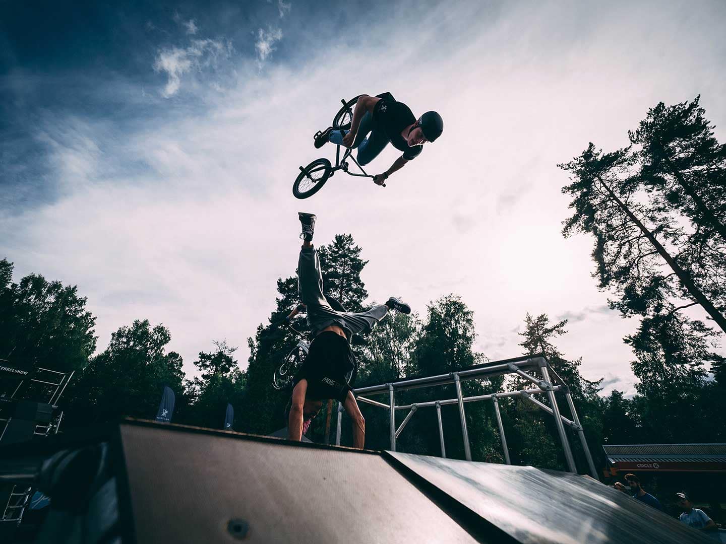 Erik Testdal - backflip på Tusenfryd - BMX Freestyle