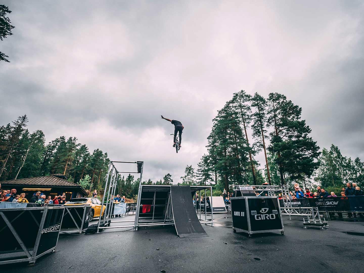 One hander av Erik Testdal - BMX Freestyle
