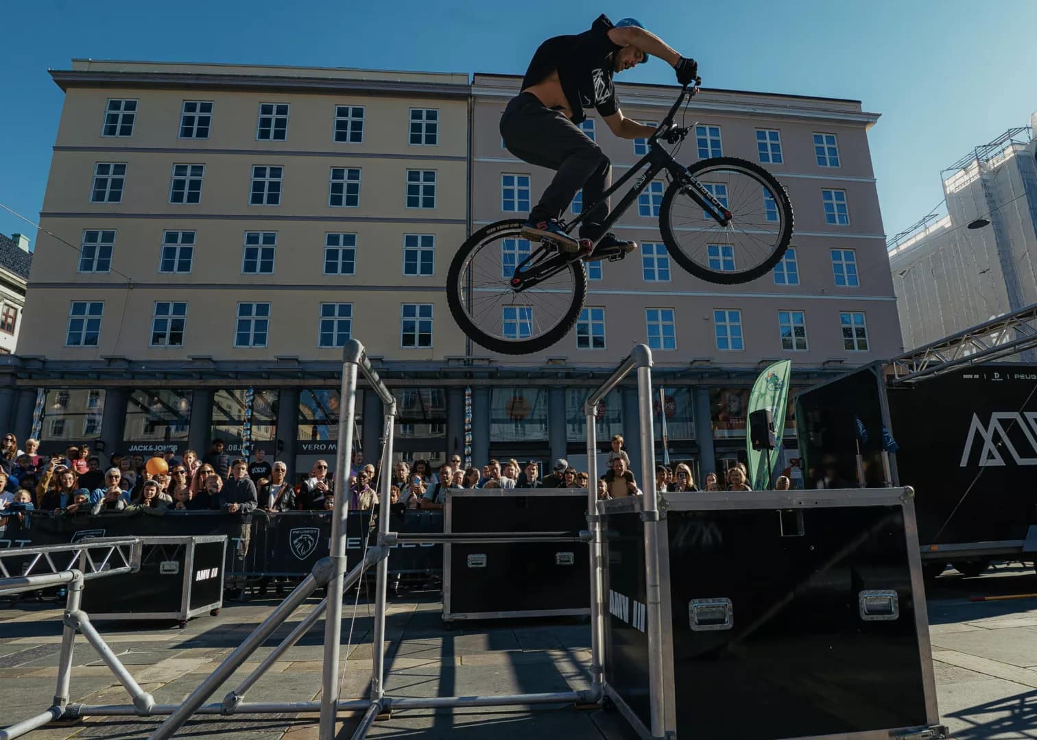 Eirik Ulltang på railriggen