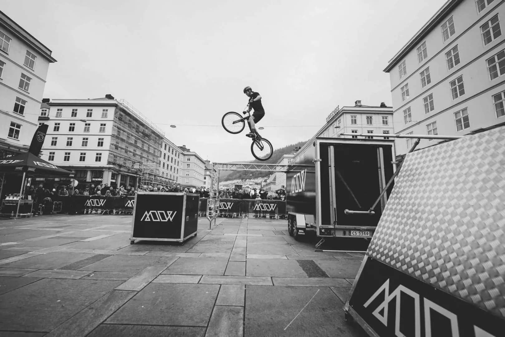 Eirik Ulltang på Torgallmenningen i Bergen