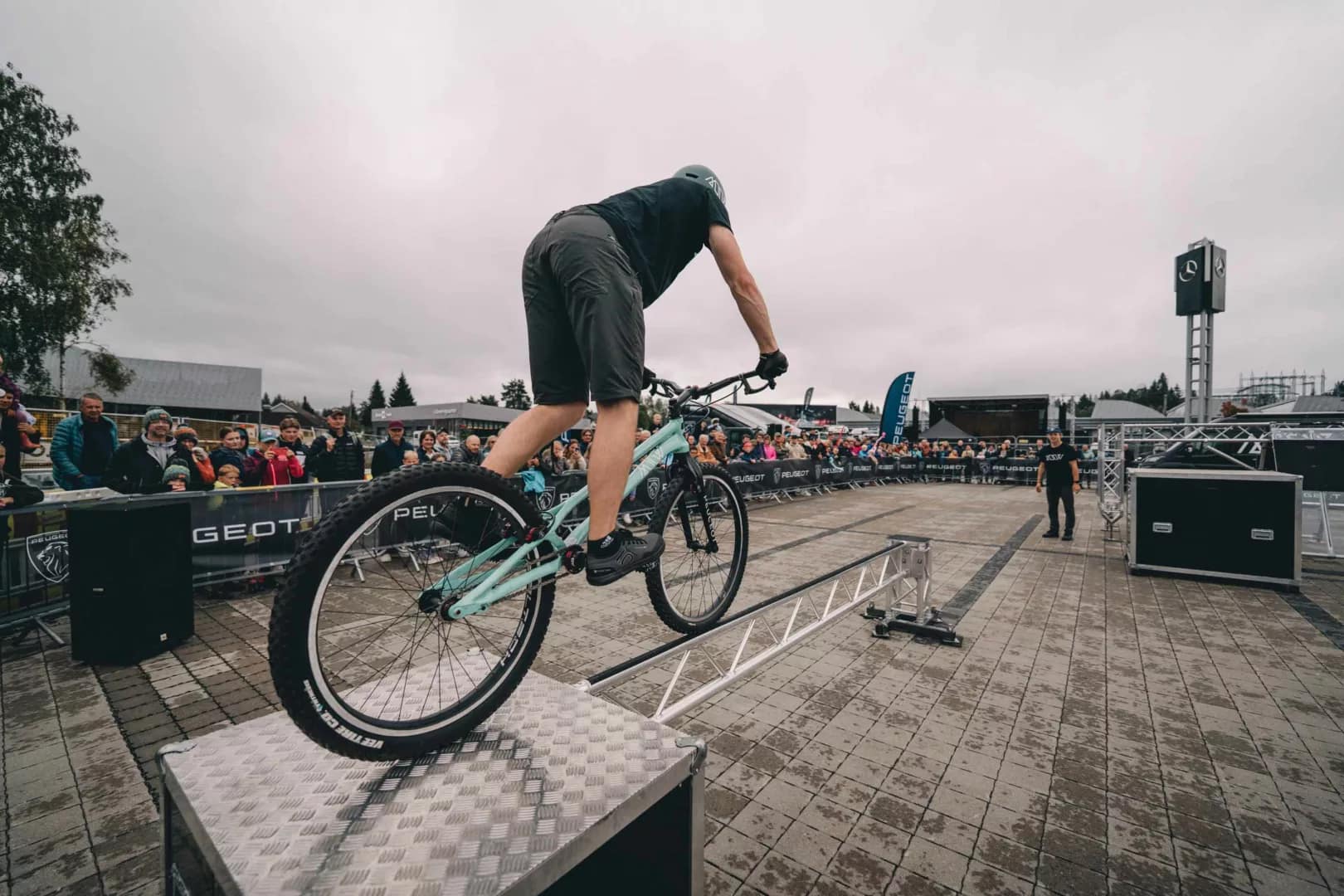 Erik tester balansen