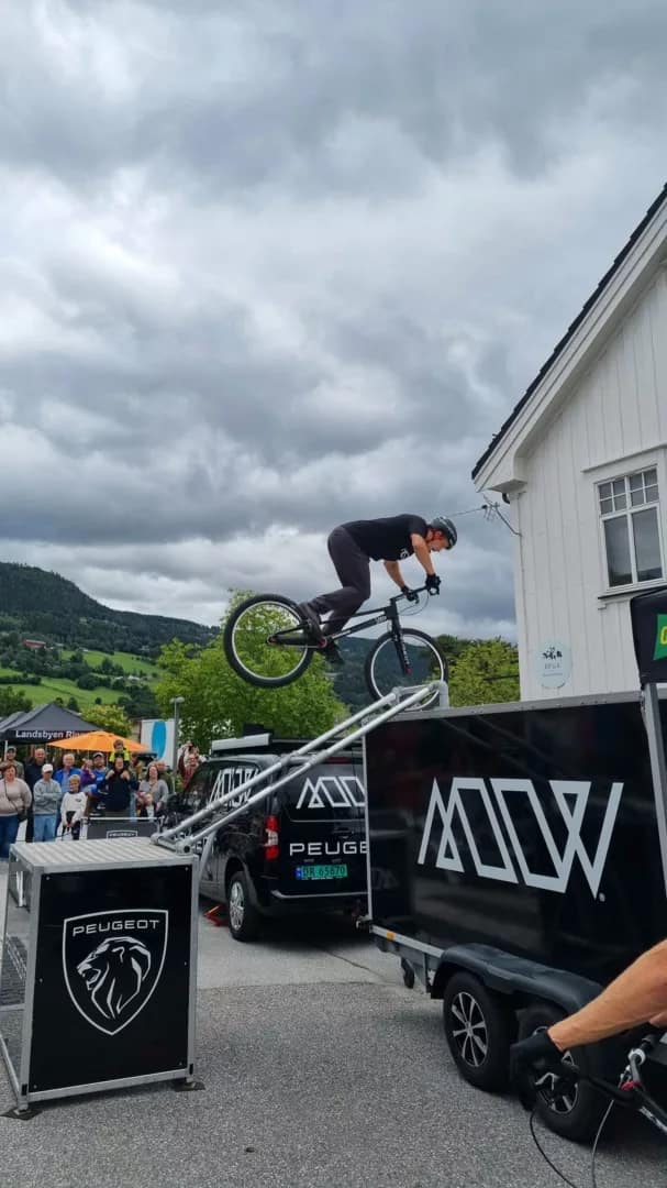 Sykkelshow i Ringebu - Eirik Ulltang