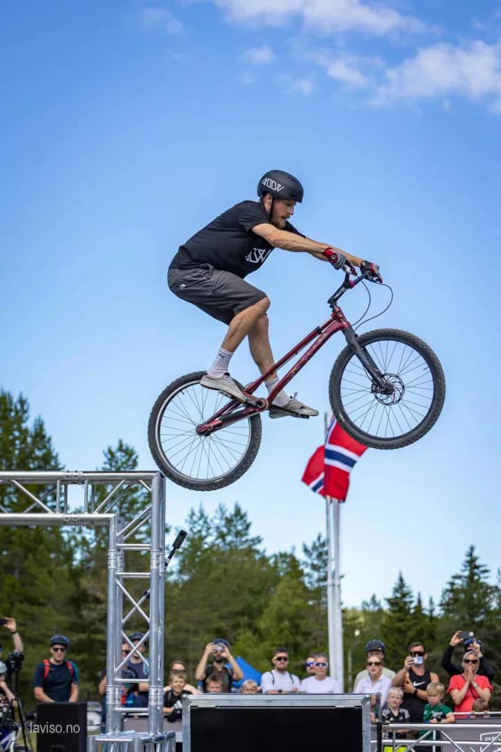 Joachim dropper fra tilhengertaket